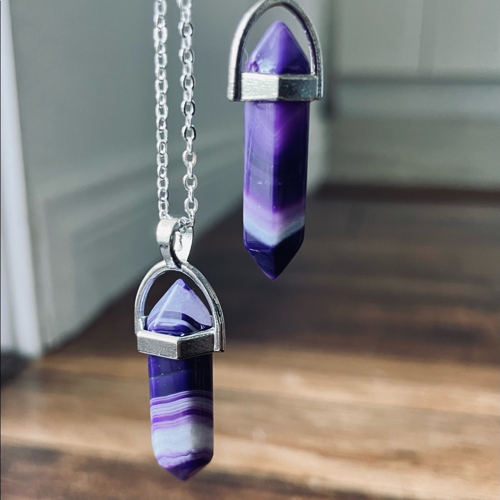 🌈💎 Natural Purple Agate Crystal Pendant Chakra Reiki (1 piece)